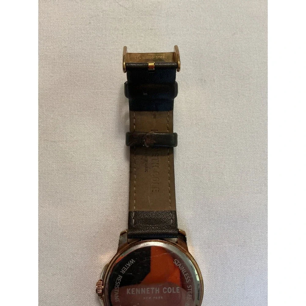 Kenneth Cole New York Mens Watch Rose Gold Blue Dial Leather Strap GA70010 works
